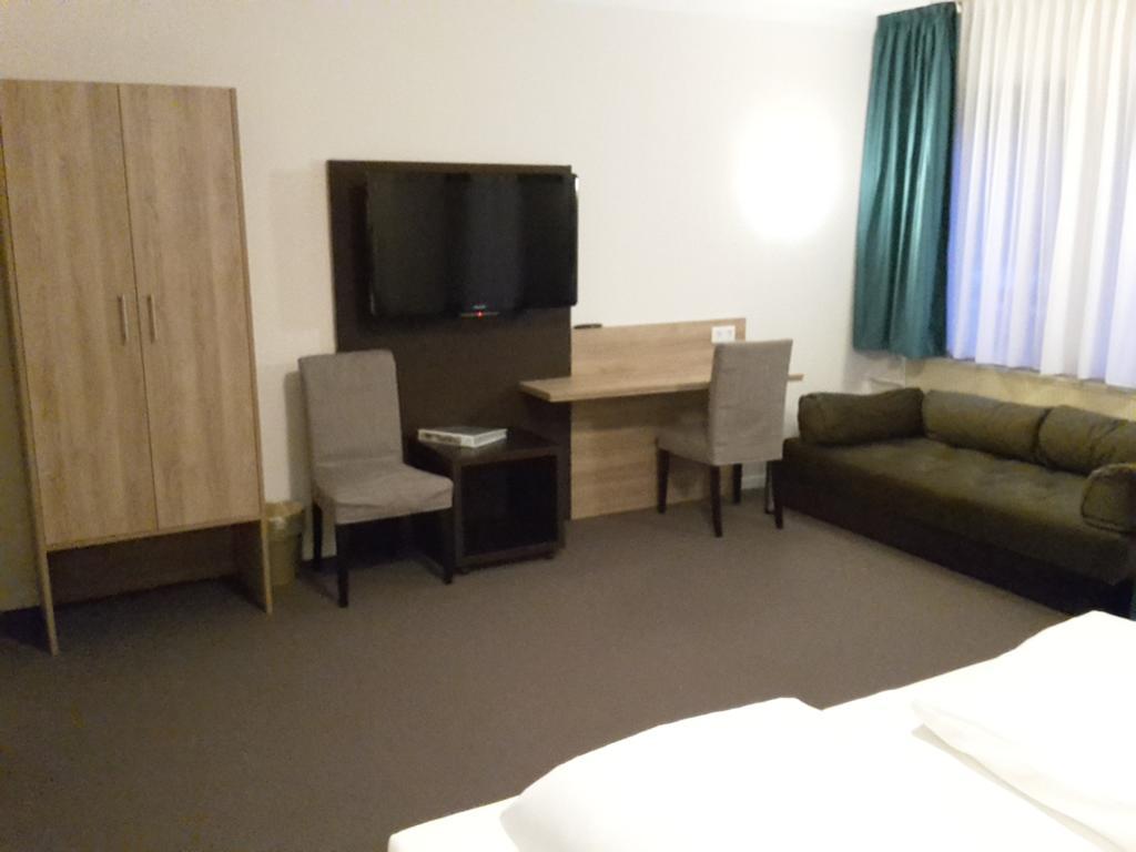 Hotel Kramer レンネシュタット エクステリア 写真